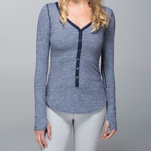 Lululemon Awesoma Henley Long Sleeve Top Blue Size 6 Athletic Yoga